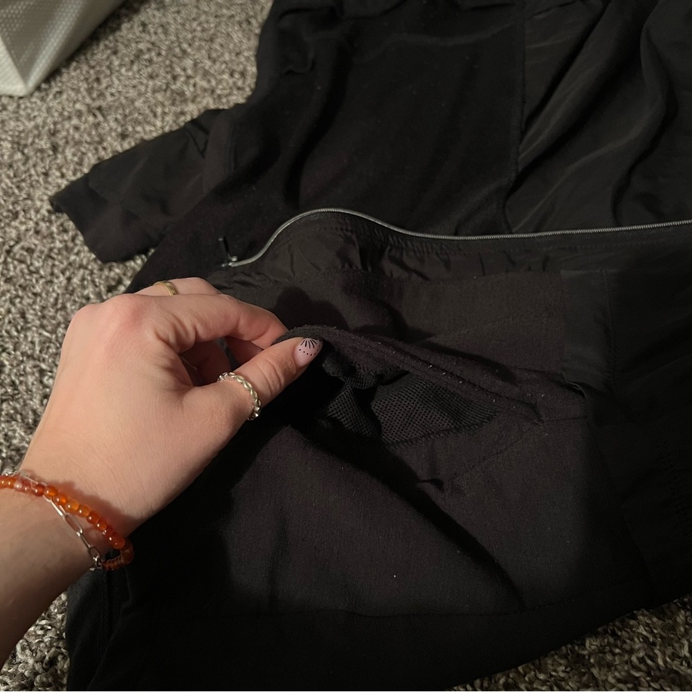 Avia Black Jacket - Picture 7 of 7